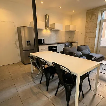 Appartamento T5 Centre-ville Nîmes